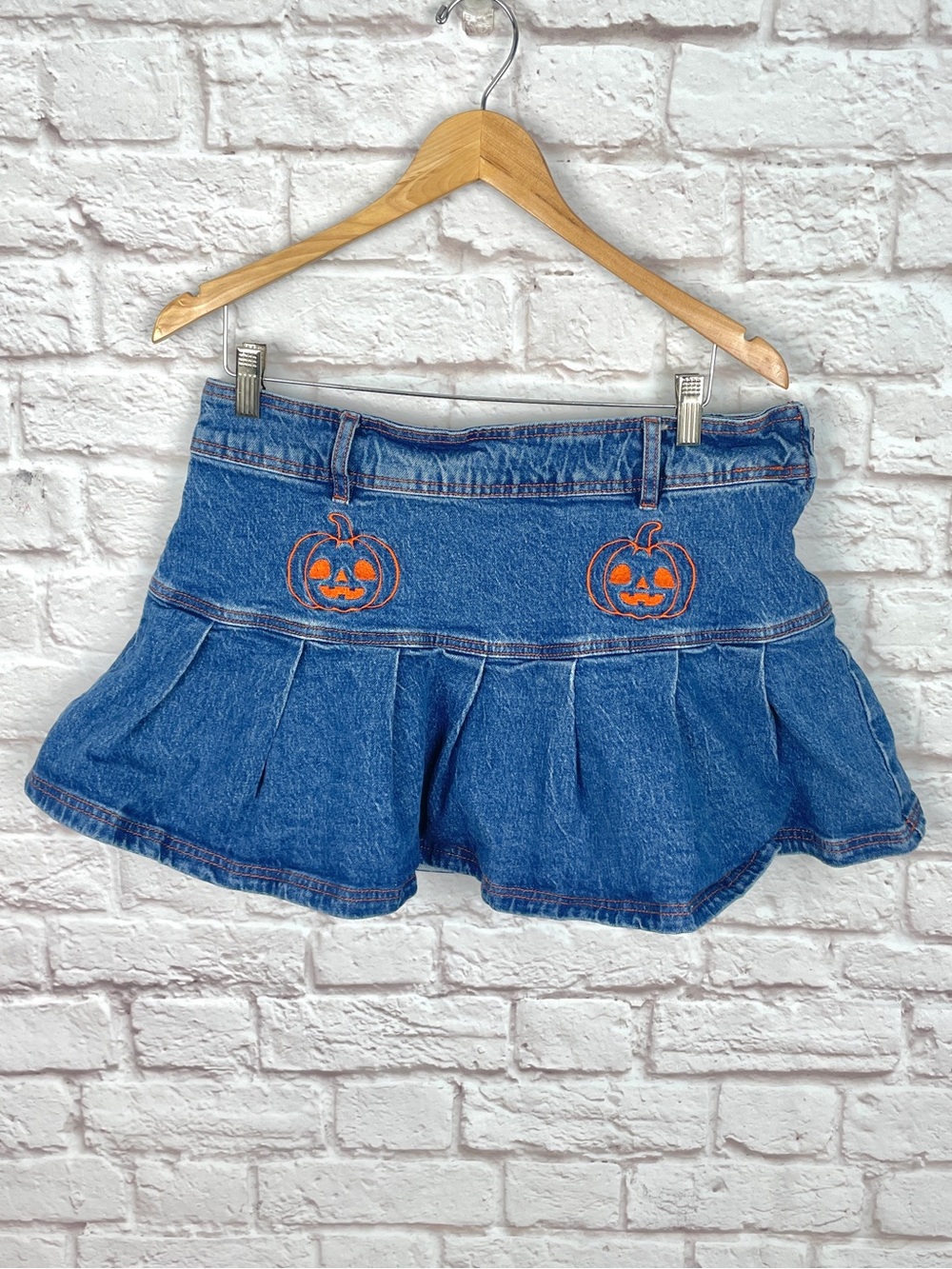 Sweet Society Jack O Lantern Pleated Denim Mini Skirt Size L